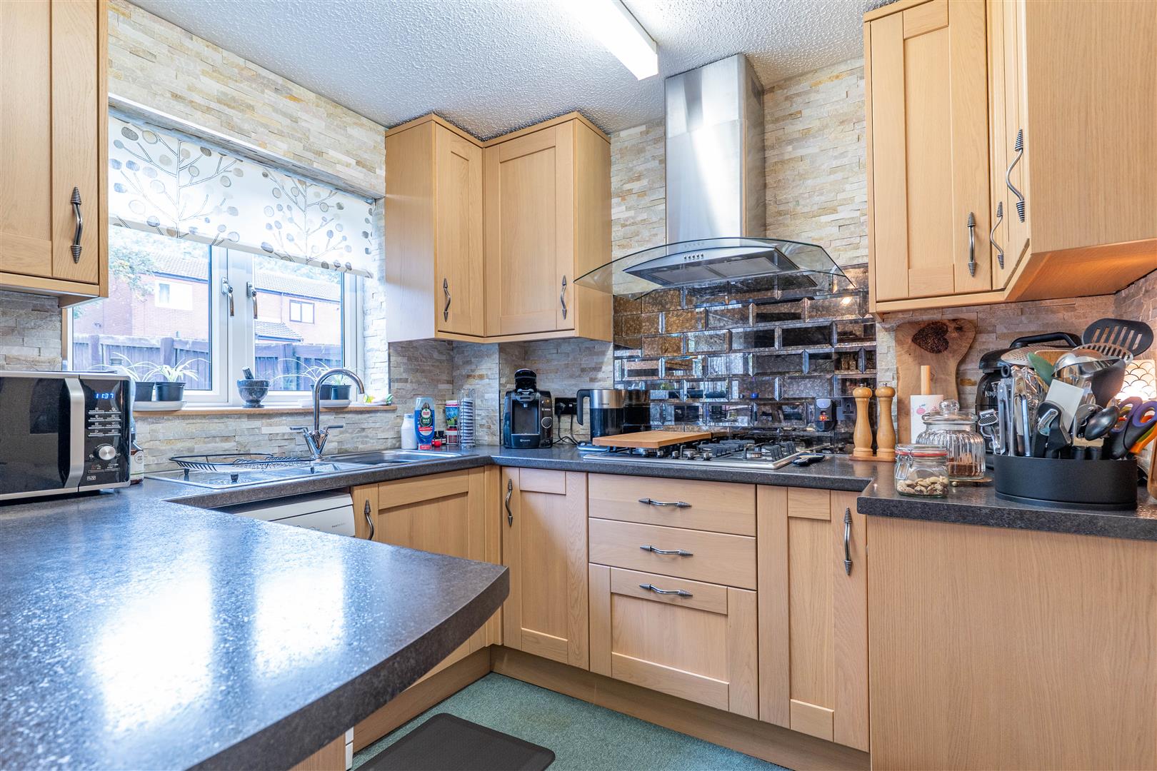 Seven Acres, Preston